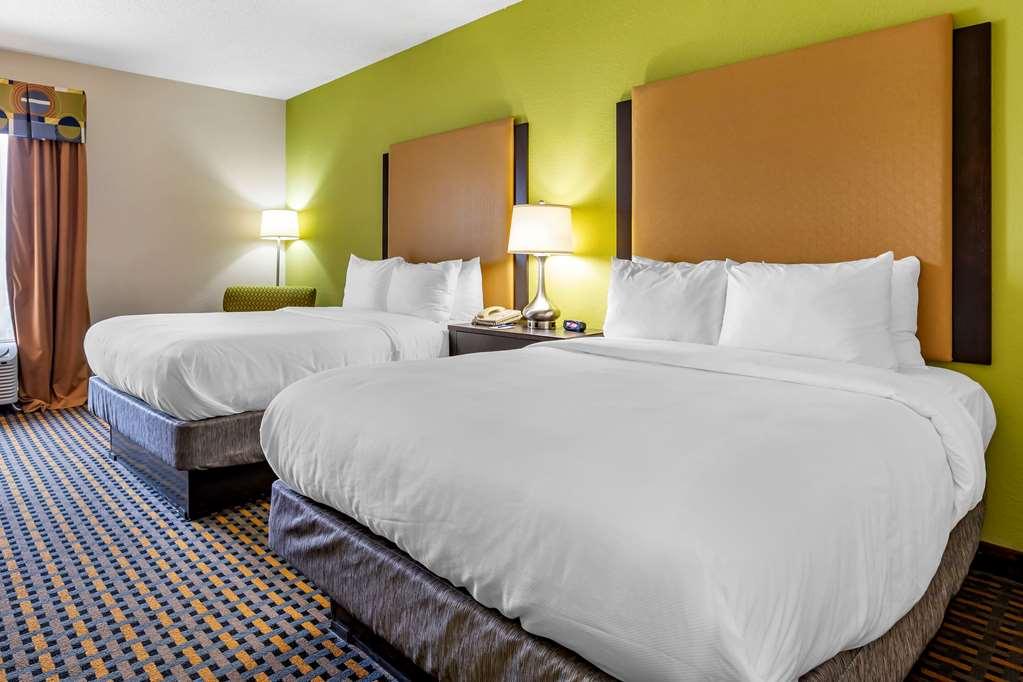 Comfort Inn & Suites Asheboro East Room photo